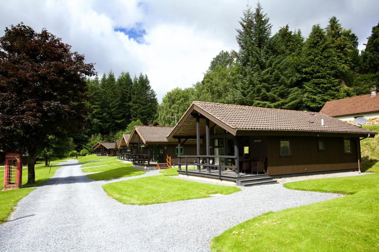 Loch Tay Highland Lodges And Glamping Park Morenish Exterior photo